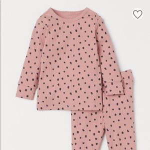 H&M set organic cotton